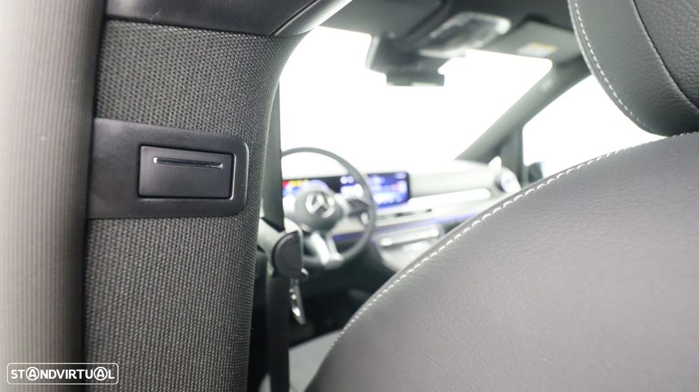 Mercedes-Benz V 250 d Longo Avantgarde - 26