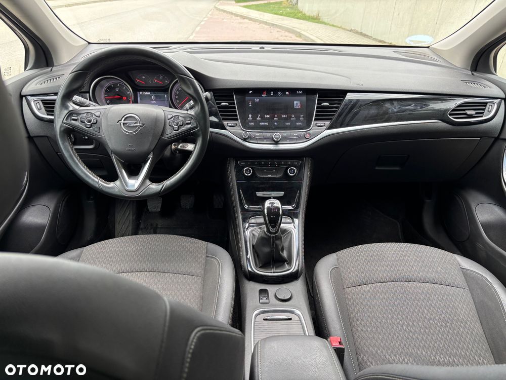 Opel Astra 1.4 T Dynamic - 6