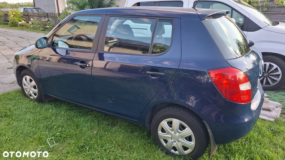 Skoda Fabia 1.2 12V Family - 3