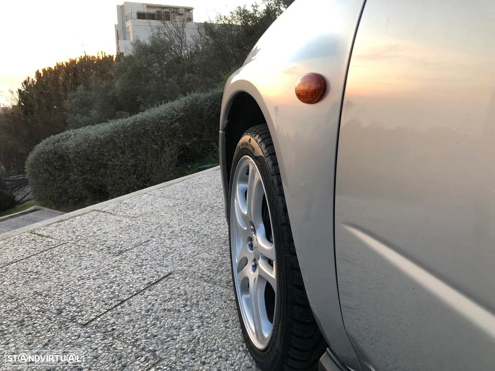 Subaru Impreza Sedan 2.0 WRX - 22