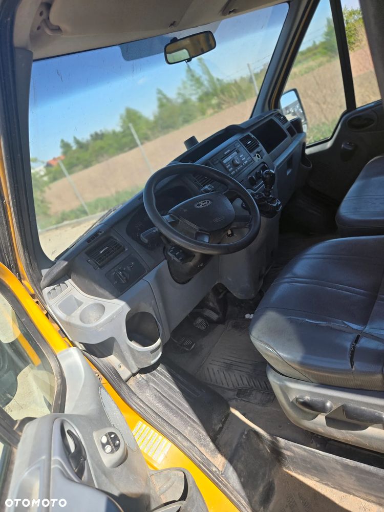 Ford Transit - 7