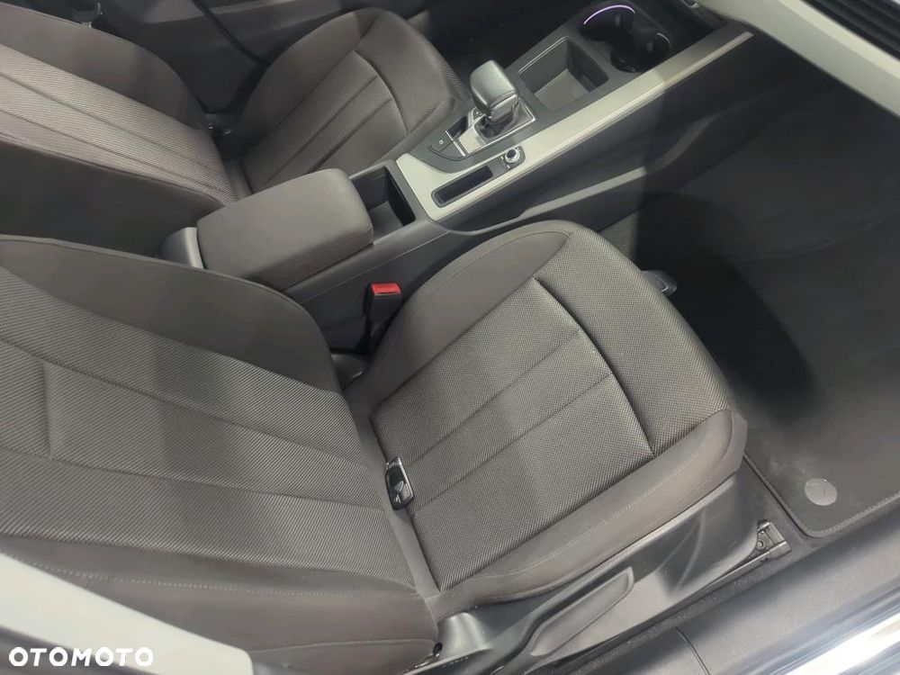 Audi A4 Limousine 35 TFSI mHEV Advanced S tronic - 15