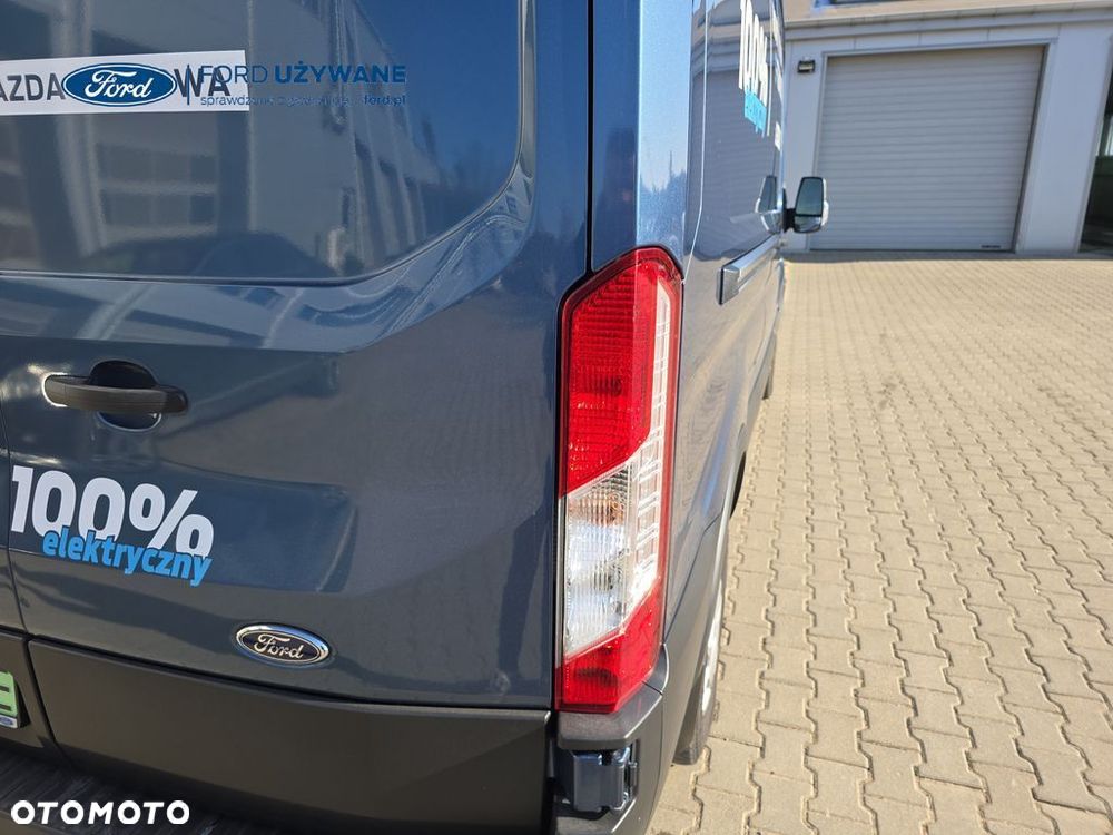 Ford Transit - 8