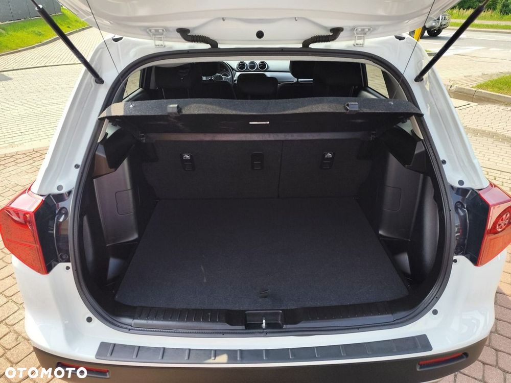 Suzuki Vitara 1.4 Boosterjet mHEV Premium 2WD - 12