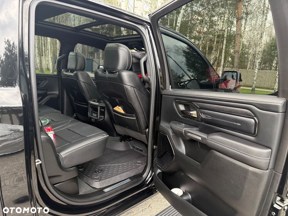 RAM 1500 Crew Cab Limited - 11