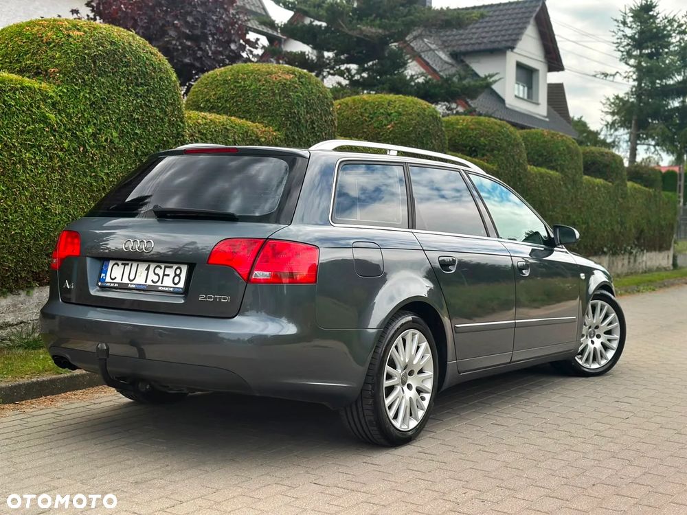 Audi A4 Avant - 11