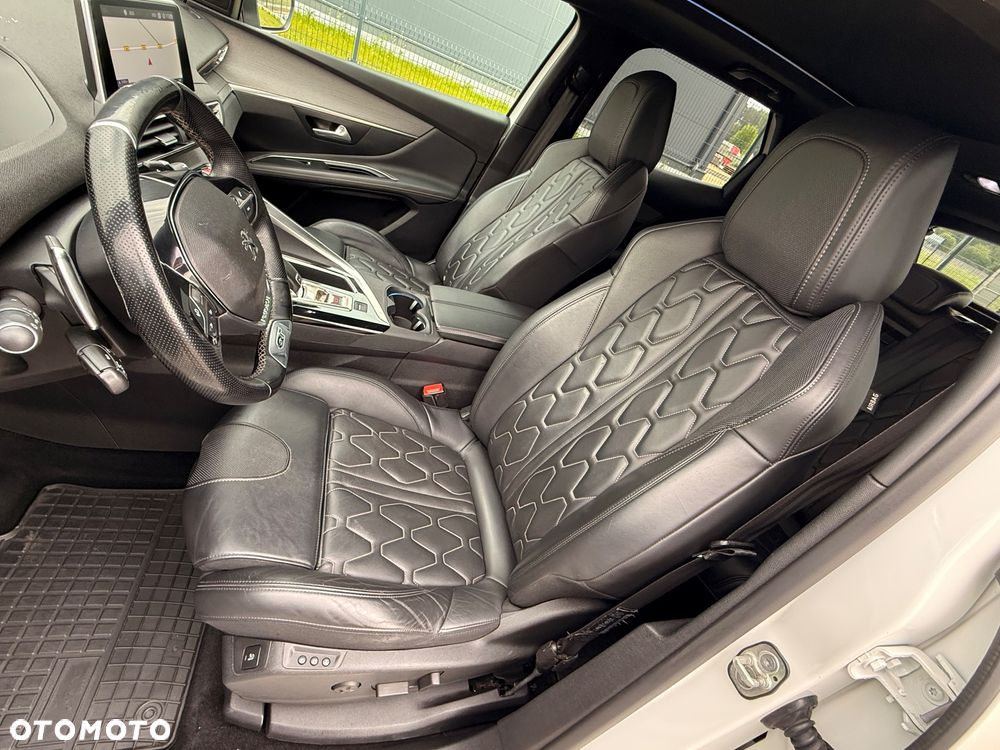 Peugeot 3008 2.0 BlueHDi GT S&S EAT8 - 26