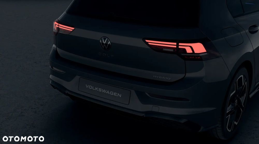 Volkswagen Golf - 6