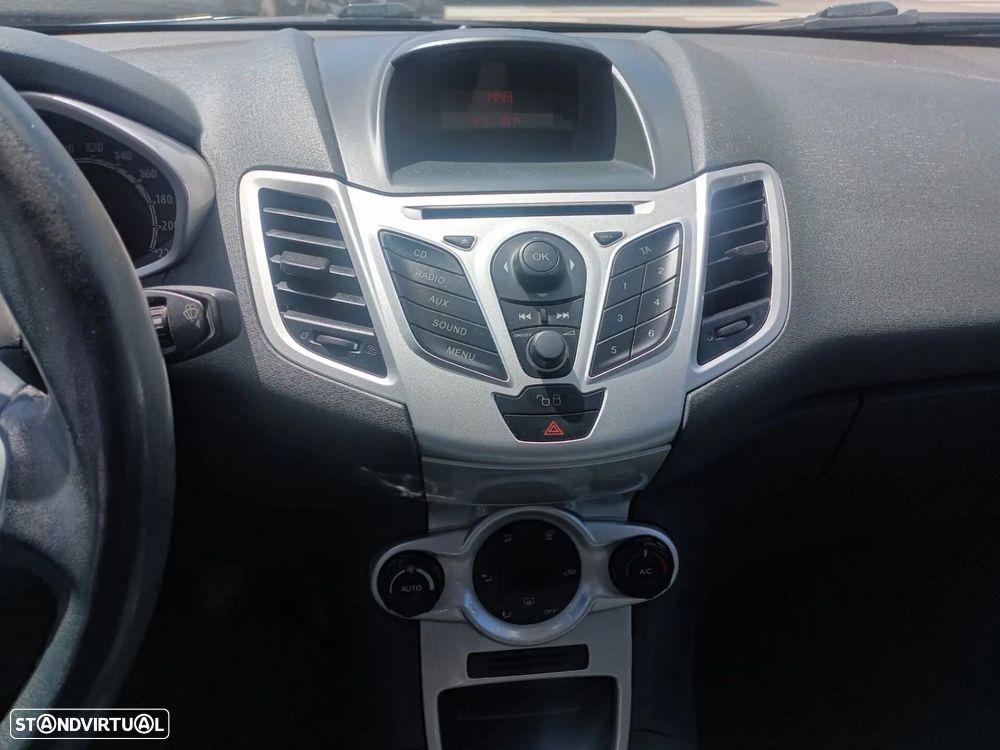 Ford Fiesta 1.25 Titanium - 15