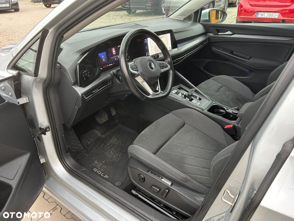Volkswagen Golf 1.5 TSI ACT OPF DSG Comfortline - 20