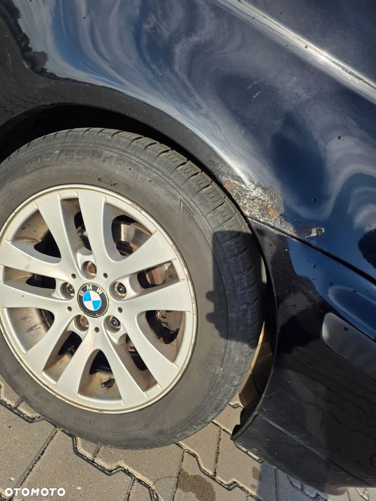 BMW Seria 3 320td - 23