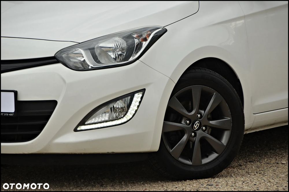 Hyundai i20 - 12