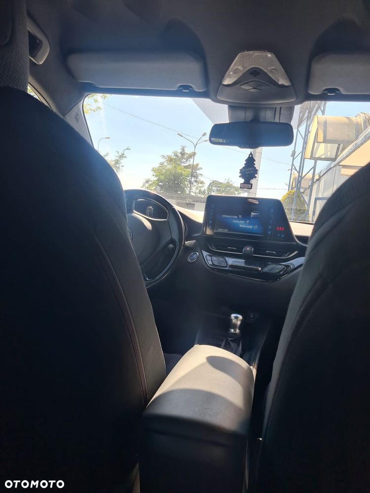 Toyota C-HR 1.8 Hybrid Premium - 8
