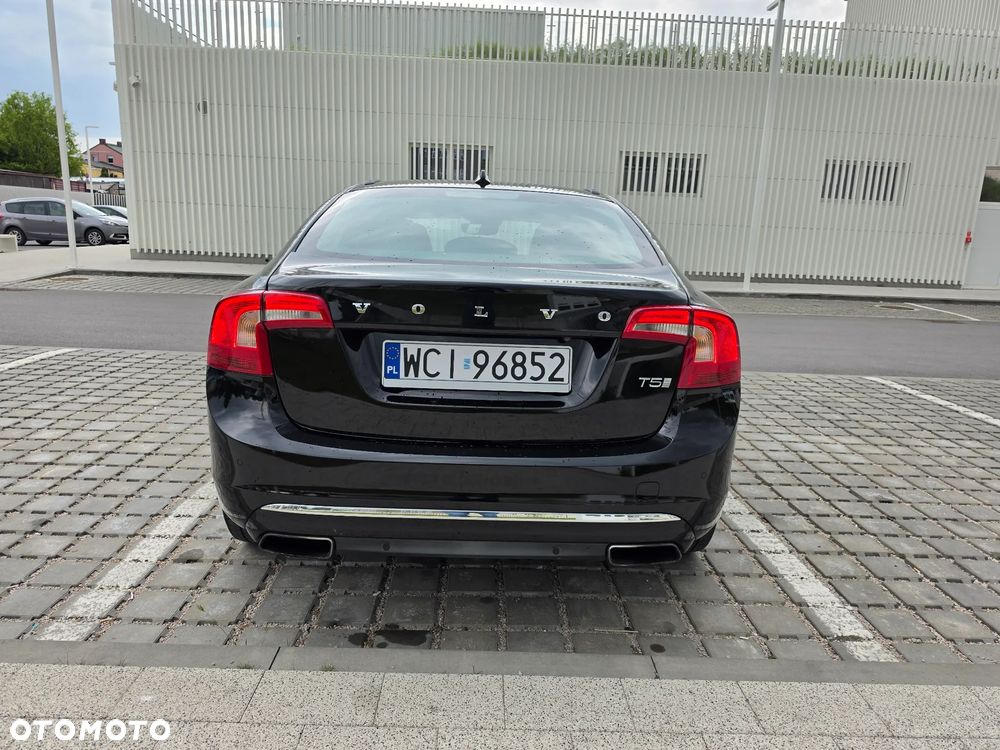 Volvo S60 - 6