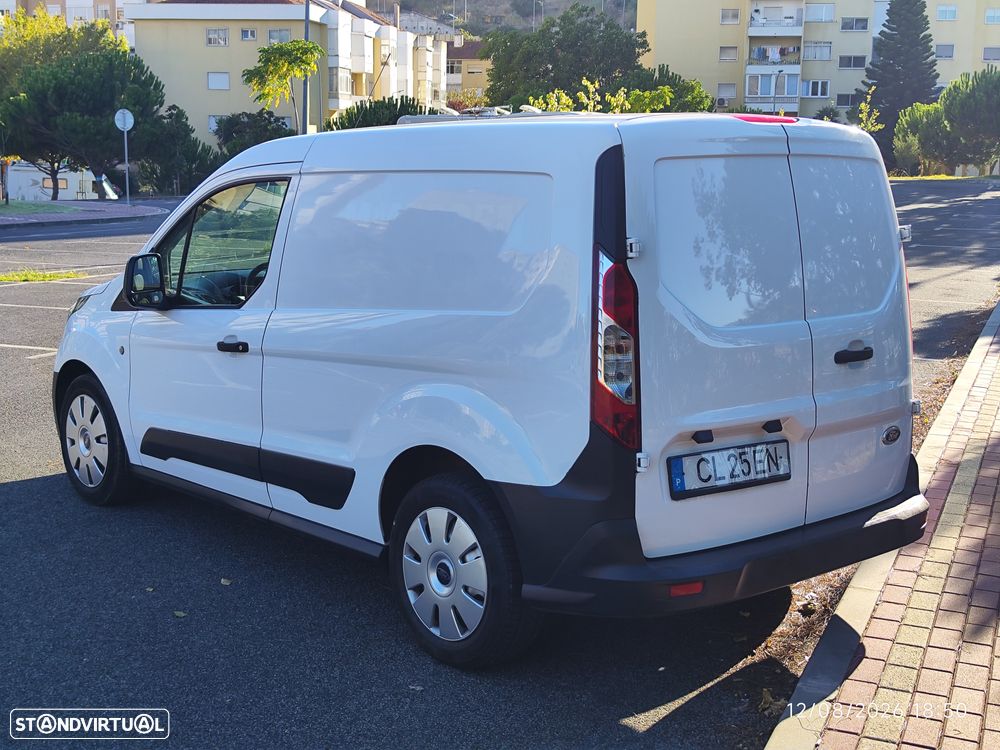 Ford Transit Connect - 9