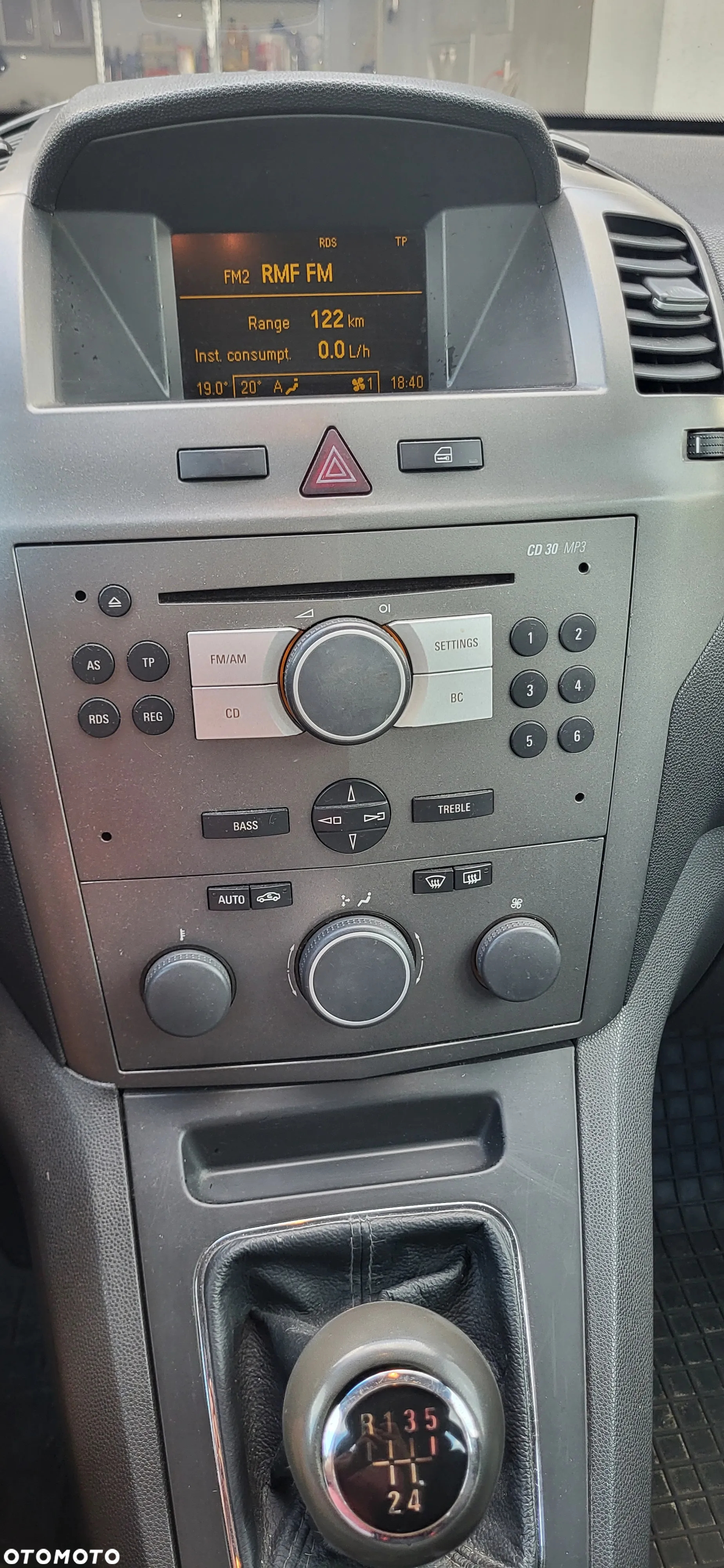 Opel Zafira 1.6 - 8