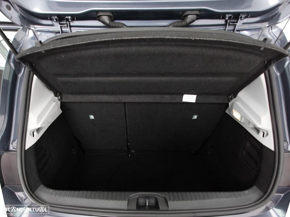 Renault Clio TCe 100 INTENS - 12