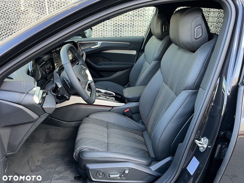 Audi A6 Avant 2026 photo 2