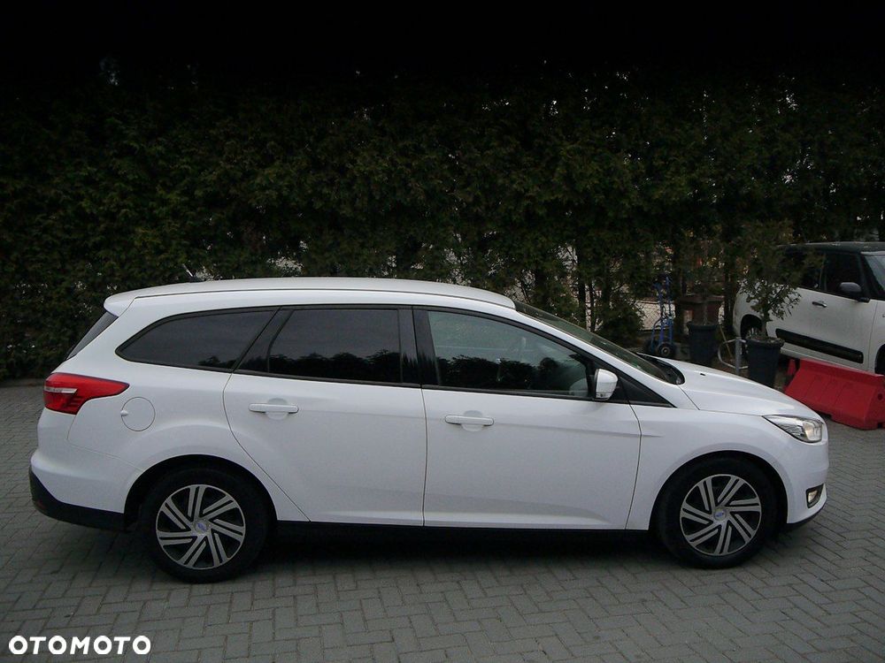 Ford Focus 1.5 EcoBlue Start-Stopp-System ACTIVE DESIGN - 10