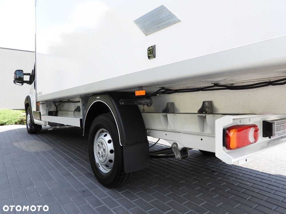 Peugeot BOXER CHŁODNIA KONTENER 0*C 8 PALET TEMPOMAT LEDY KLIMATYZACJA  165KM - 18