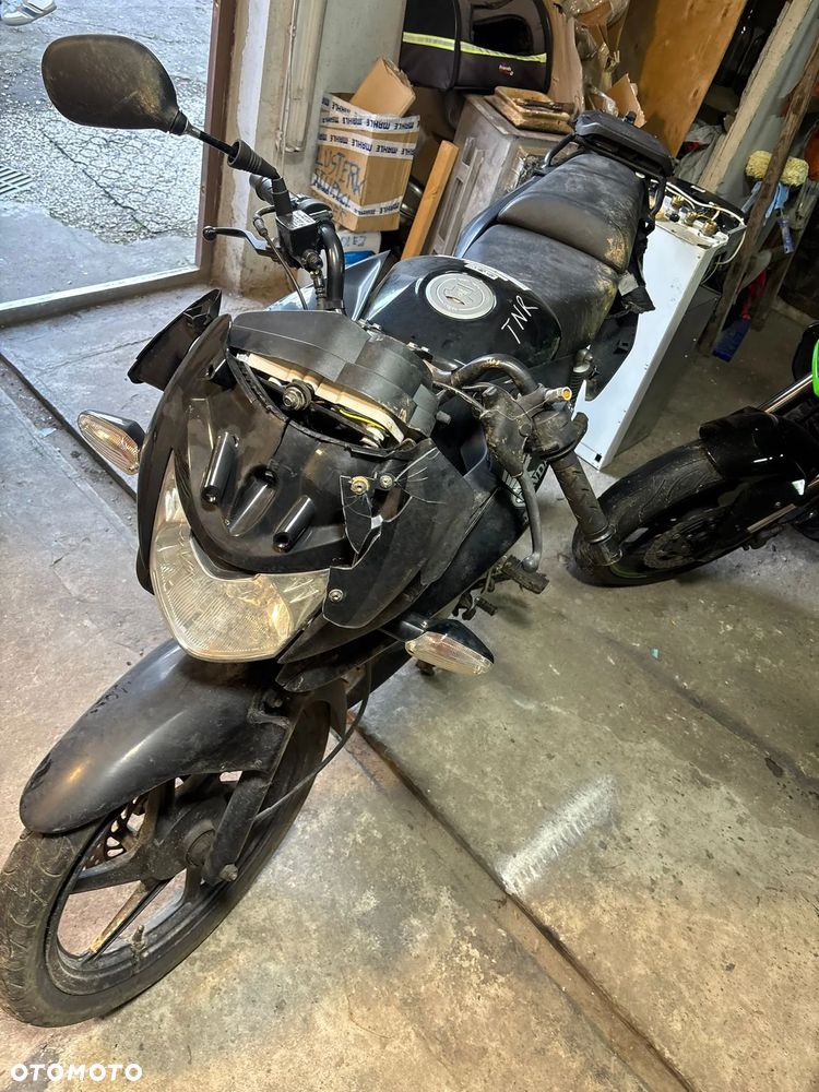 Honda CBF - 3