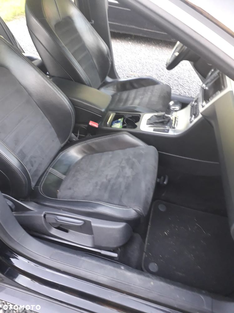 Volkswagen Passat 2.0 TDI DPF DSG R-Line Edition - 10
