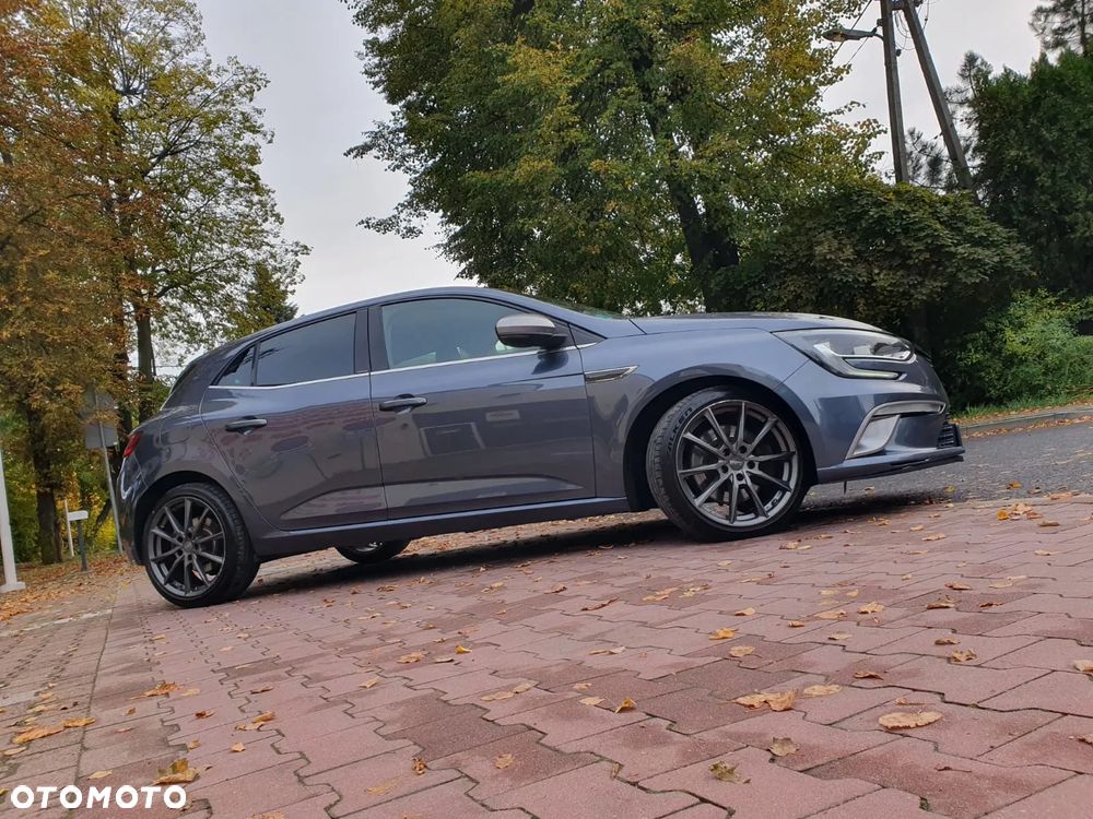 Renault Megane ENERGY TCe 205 EDC GT - 34