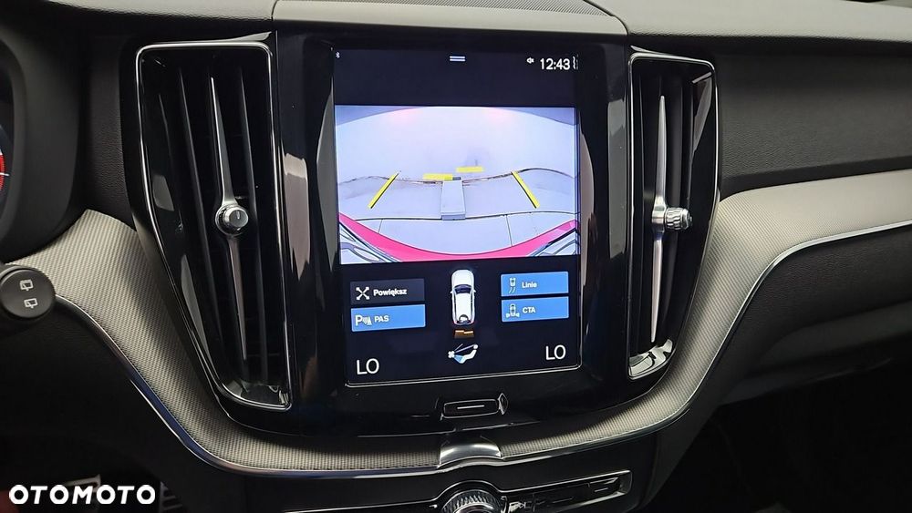 Volvo XC 60 B4 B R-Design - 21