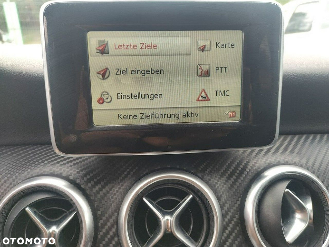 Mercedes-Benz Klasa A 180 (BlueEFFICIENCY) AMG Sport - 32