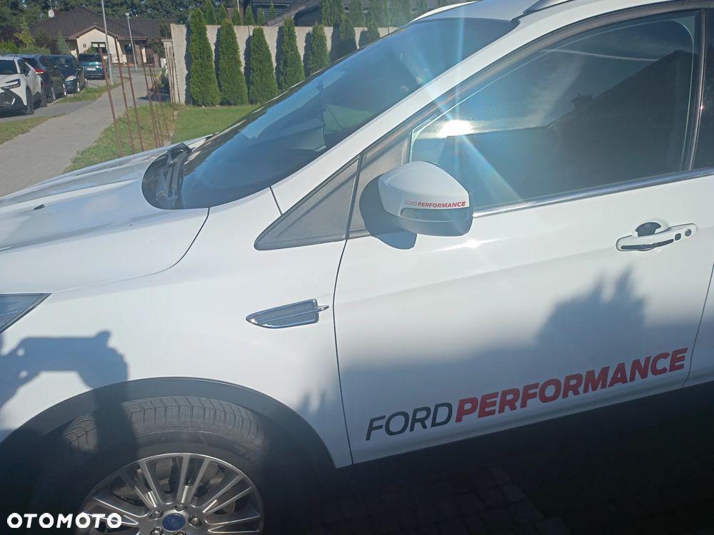 Ford Kuga 2.0 TDCi 4WD Titanium - 10