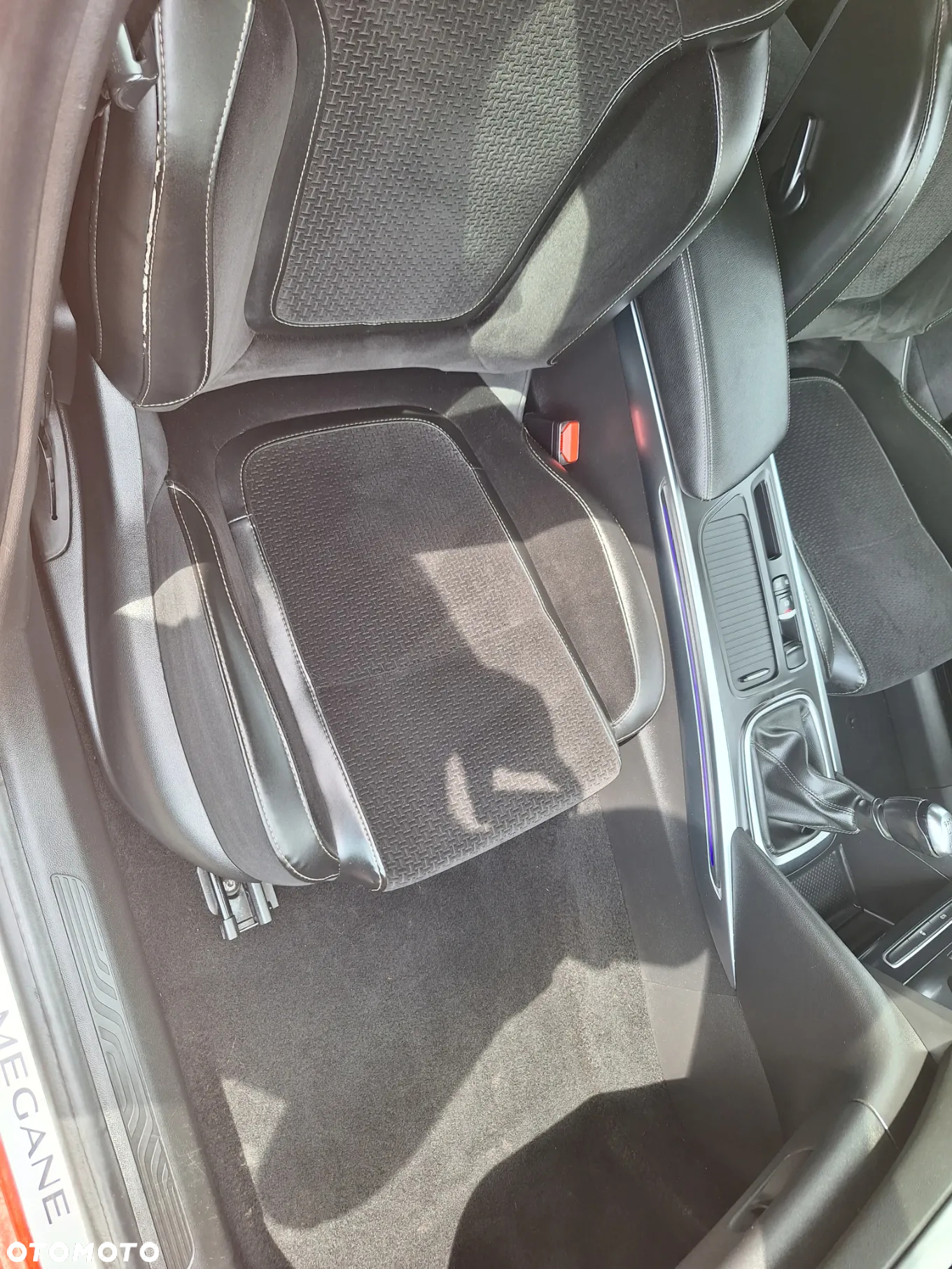 Renault Megane ENERGY TCe 100 INTENS - 20