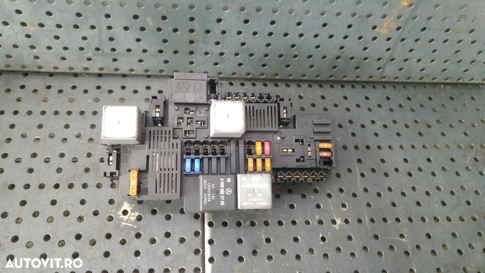 Panou sigurante relee mercedes glc c253 a0009822923 - 1