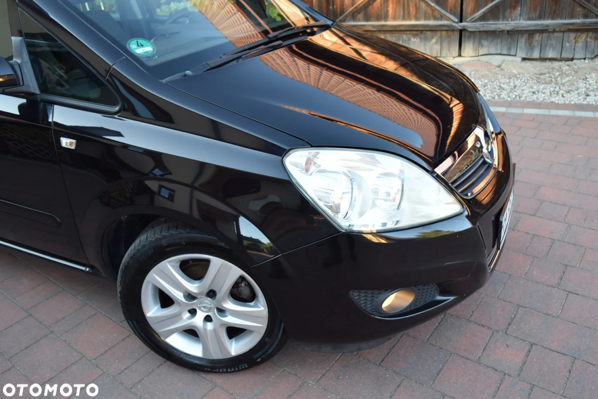 Opel Zafira 1.8 Enjoy - 17