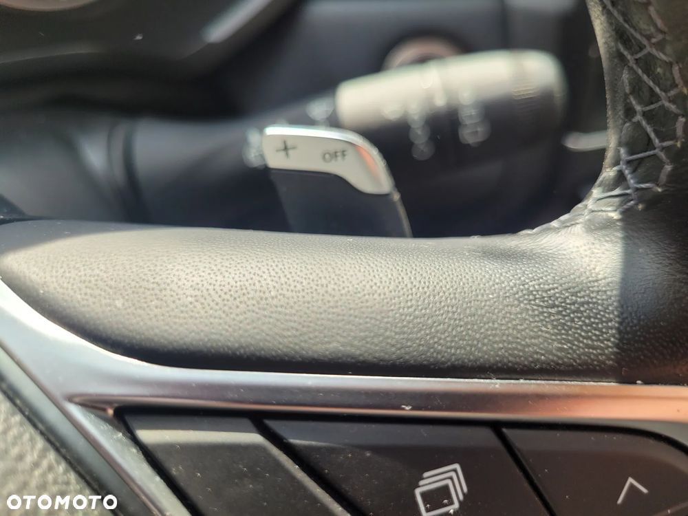 Renault Captur TCe Mild Hybrid 140 EDC GPF EVOLUTION - 22