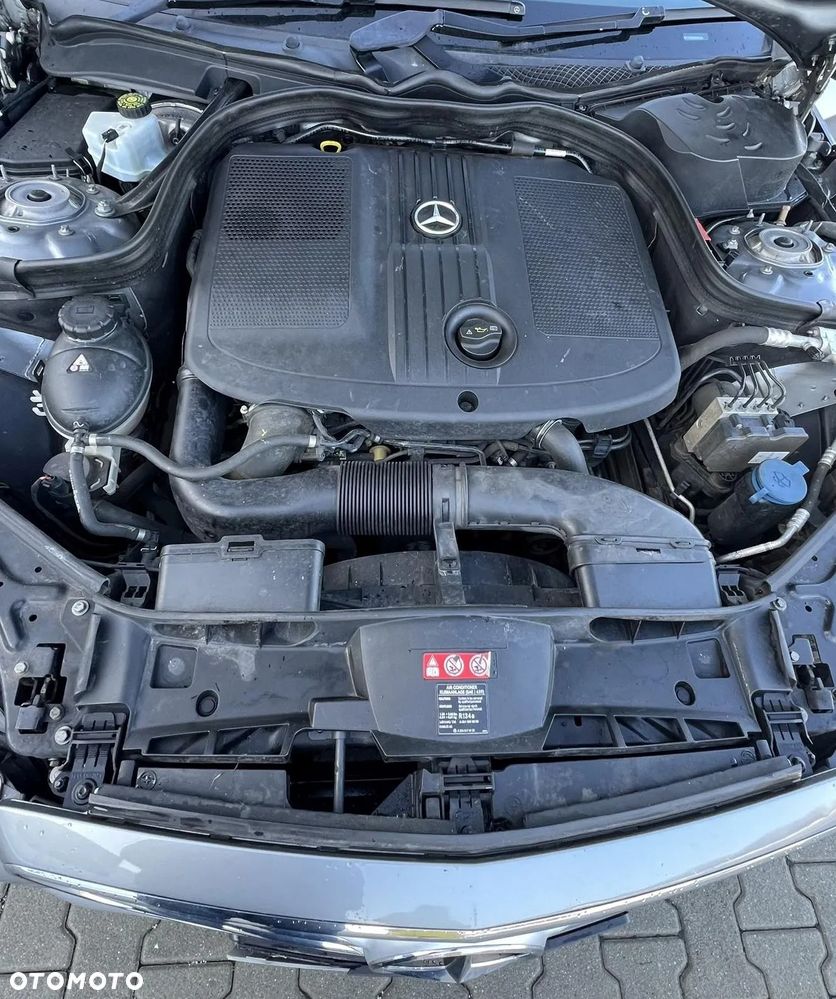 Silnik uszkodzony na części OE Mercedes W212 2.2 cdi M651 651.924 651924 - 2