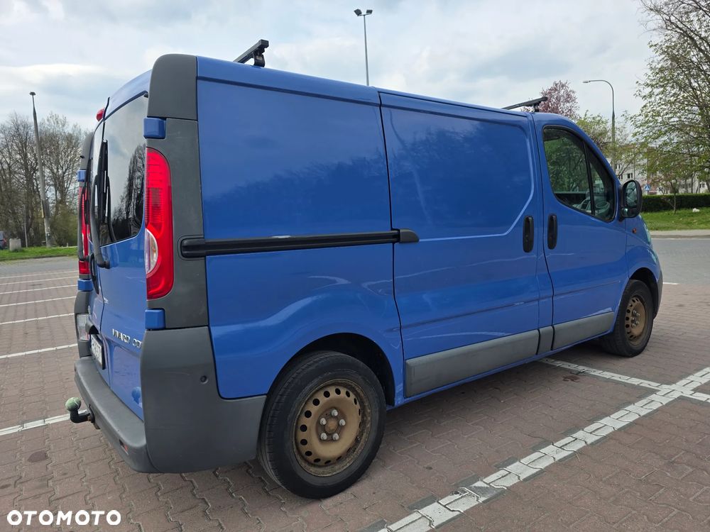 Opel VIVARO - 8