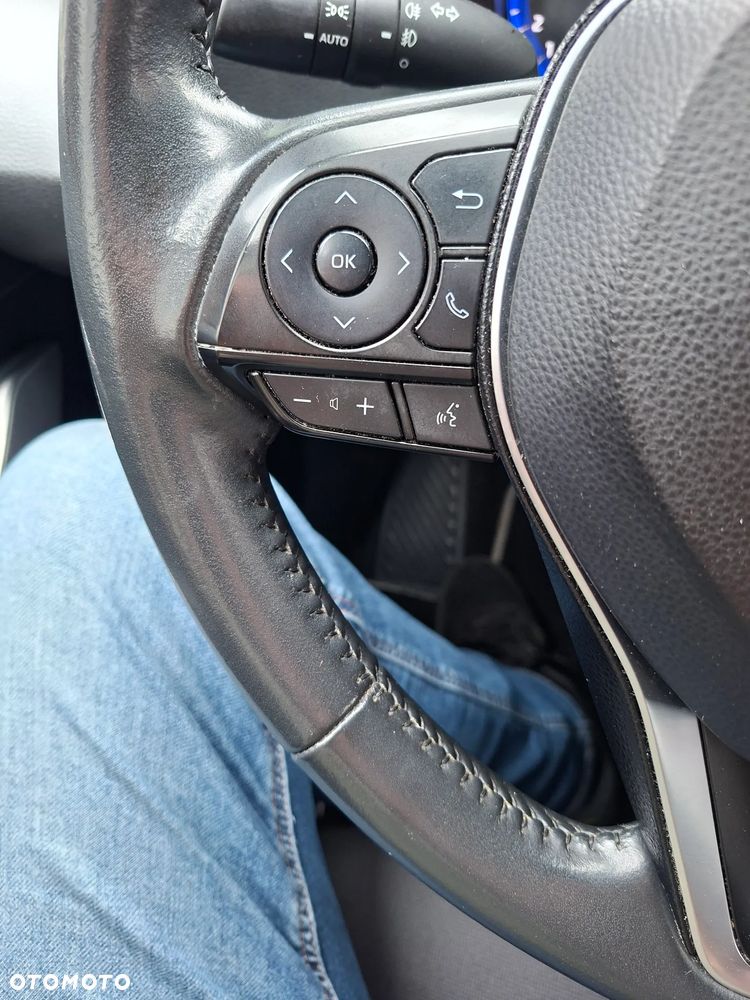 Toyota Corolla 1.8 Hybrid Comfort - 30