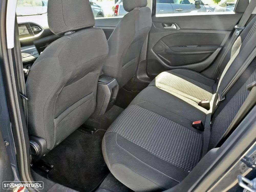 Peugeot 308 SW 1.6 BlueHDi Style - 16