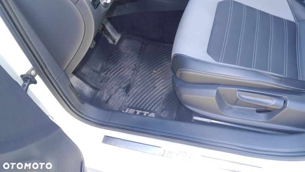 Volkswagen Jetta 1.4 TSI BMT Highline - 7