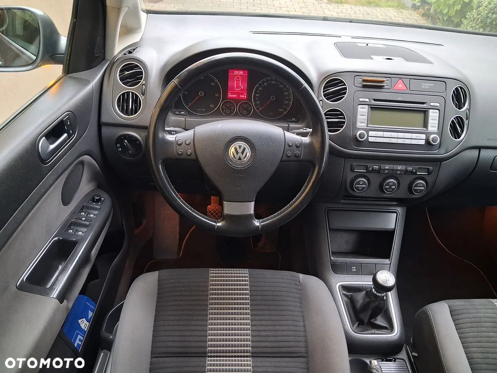 Volkswagen Golf Plus 2.0 TDI DPF United - 13