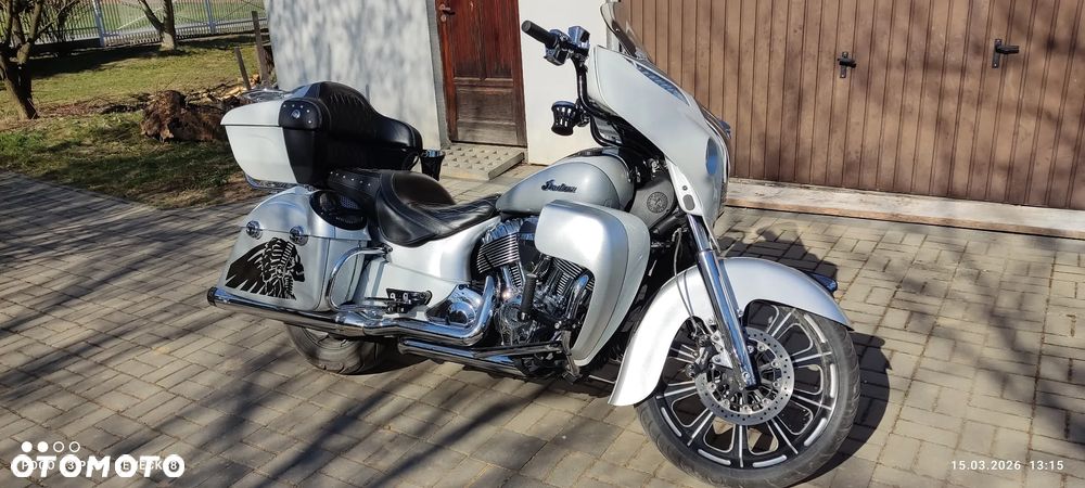 Indian Roadmaster - 3