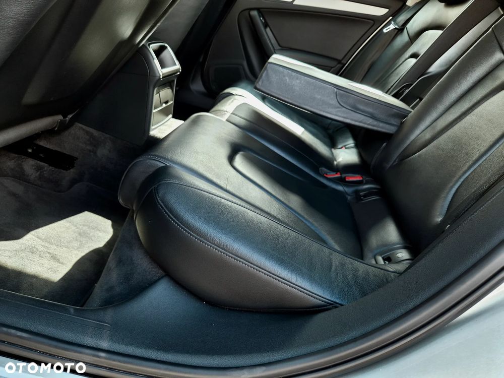 Audi A4 Avant - 26