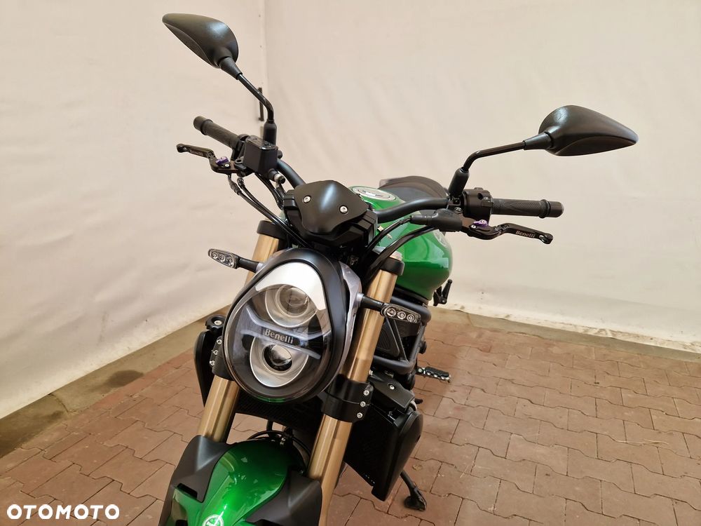 Benelli 752 S - 16