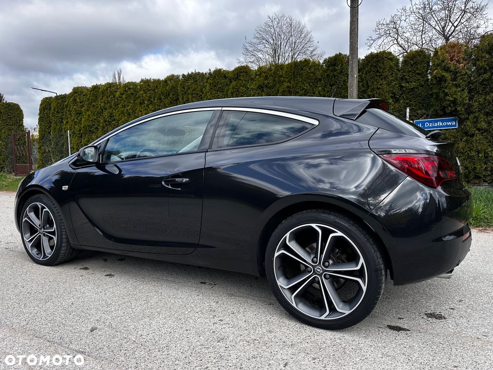 Opel Astra 1.6 Turbo Innovation - 4