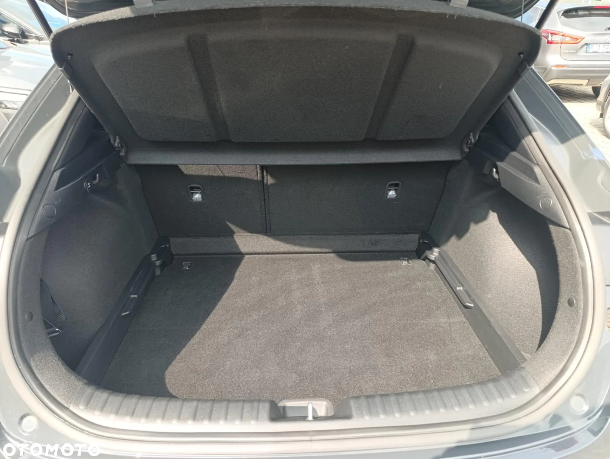Kia XCeed 1.5 T-GDI M - 10