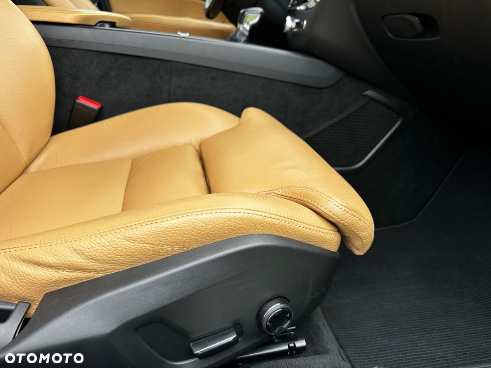 Volvo V60 - 22