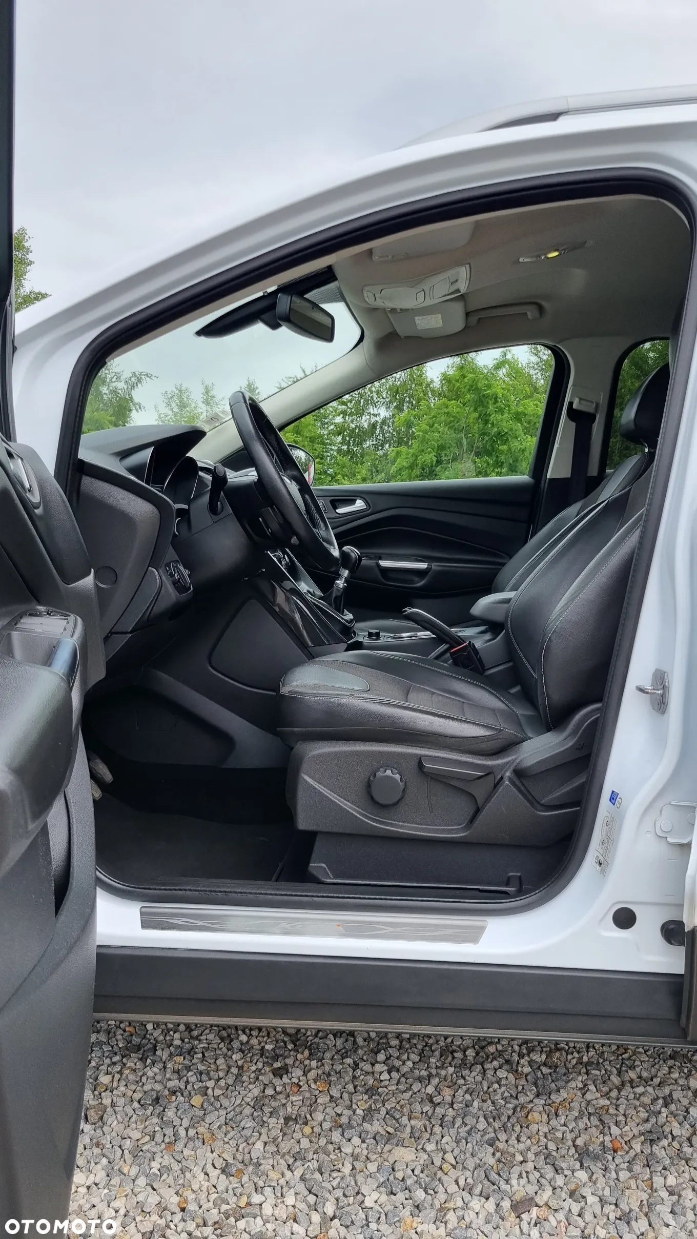 Ford Kuga 2.0 TDCi 4WD Titanium - 7