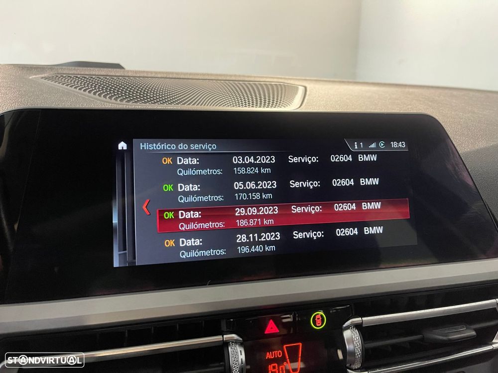 BMW 318 d Touring Advantage - 26