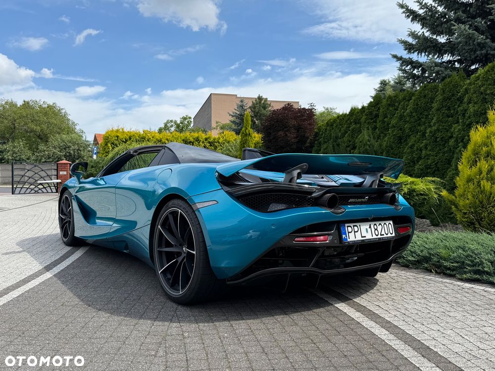 McLaren 720S Spider Performance - 12