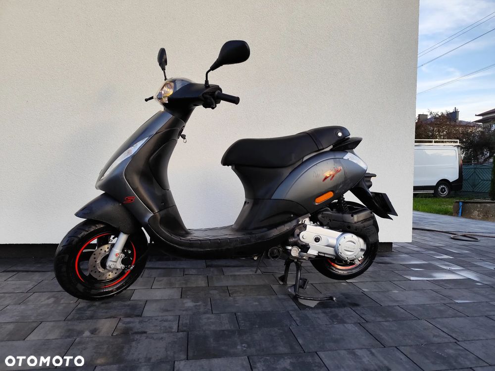 Piaggio ZIP - 3